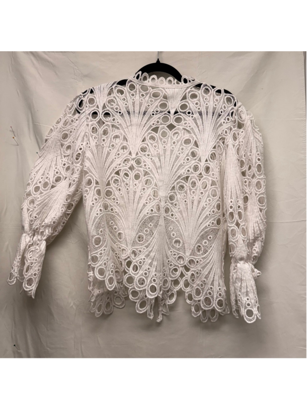Women's Unbranded Dramatic White Lace Blouse S
